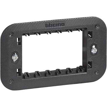 Slika BTicino Living Now nosač (support frame) 3M K4703